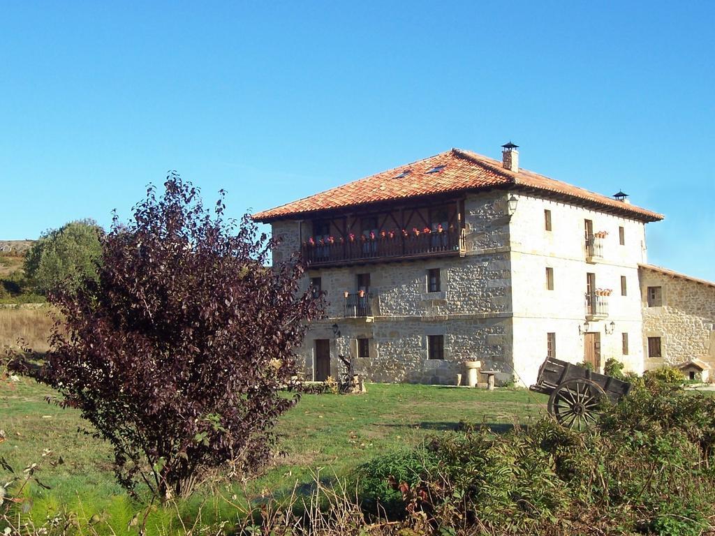 Casa Rural La Toba I Y II Bezana エクステリア 写真